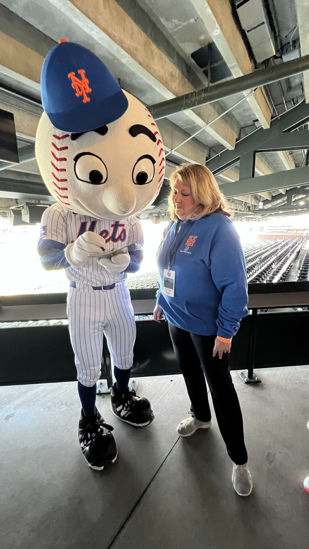 Picture of 2026 Mets at Cleveland